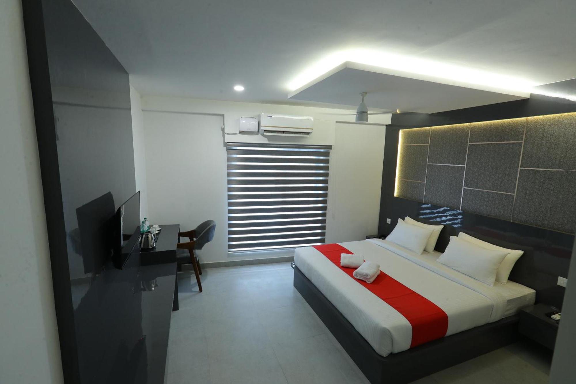 D-Luxe Hotel Kochi Exterior foto